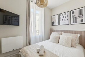 Escapade Lyonnaise - 6 Person Apartment in Sans Soucis